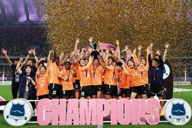 武漢女足逆襲奪冠創(chuàng)紀錄，全滿貫征戰(zhàn)世俱杯！