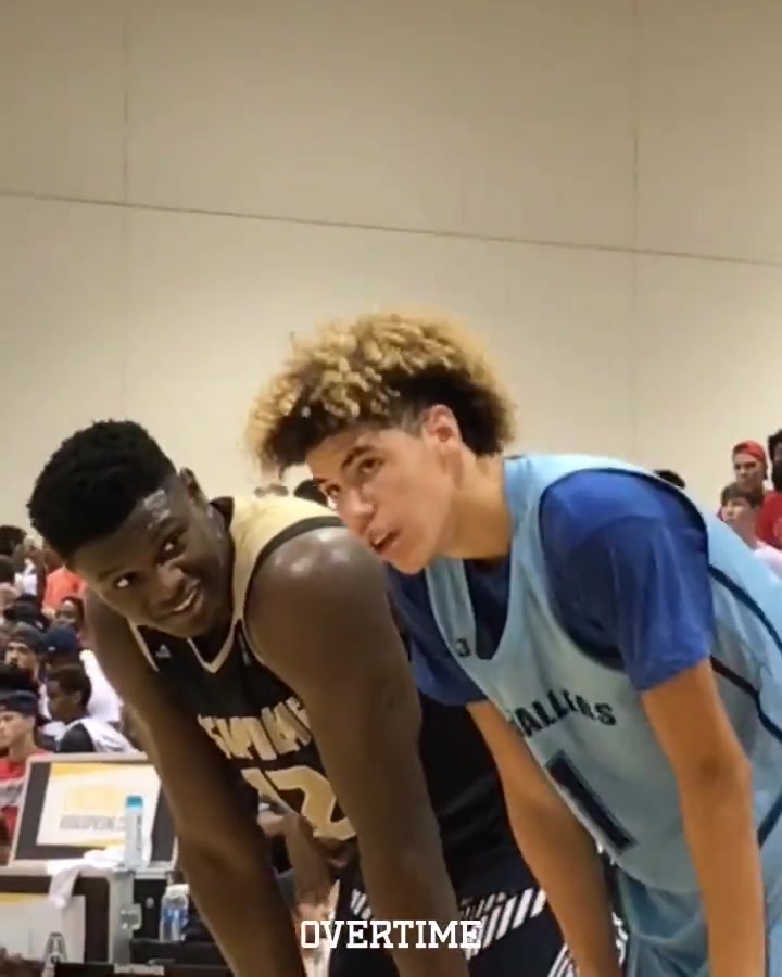 錫安VS三球的這場(chǎng)高中比賽當(dāng)年全美直播排面也是夠了