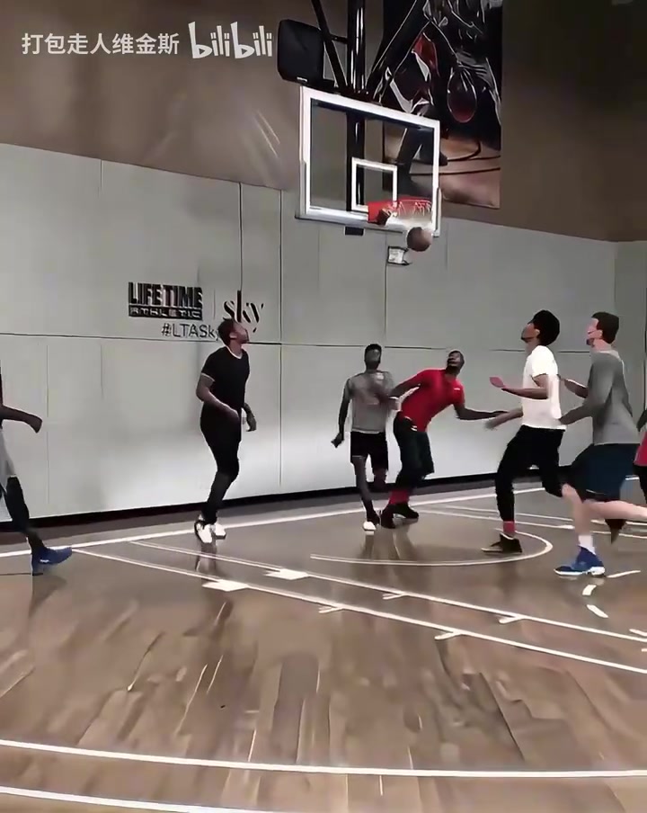 花落誰家37歲KD單打依舊犀利你覺得他還是爭冠球隊的核心嗎