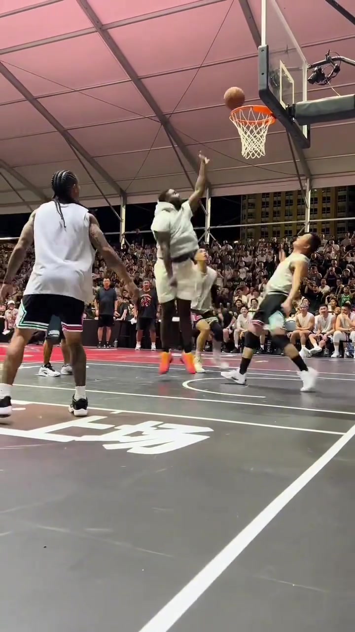 換你來(lái)你能頂住嗎錫安此前中國(guó)行很認(rèn)真啊