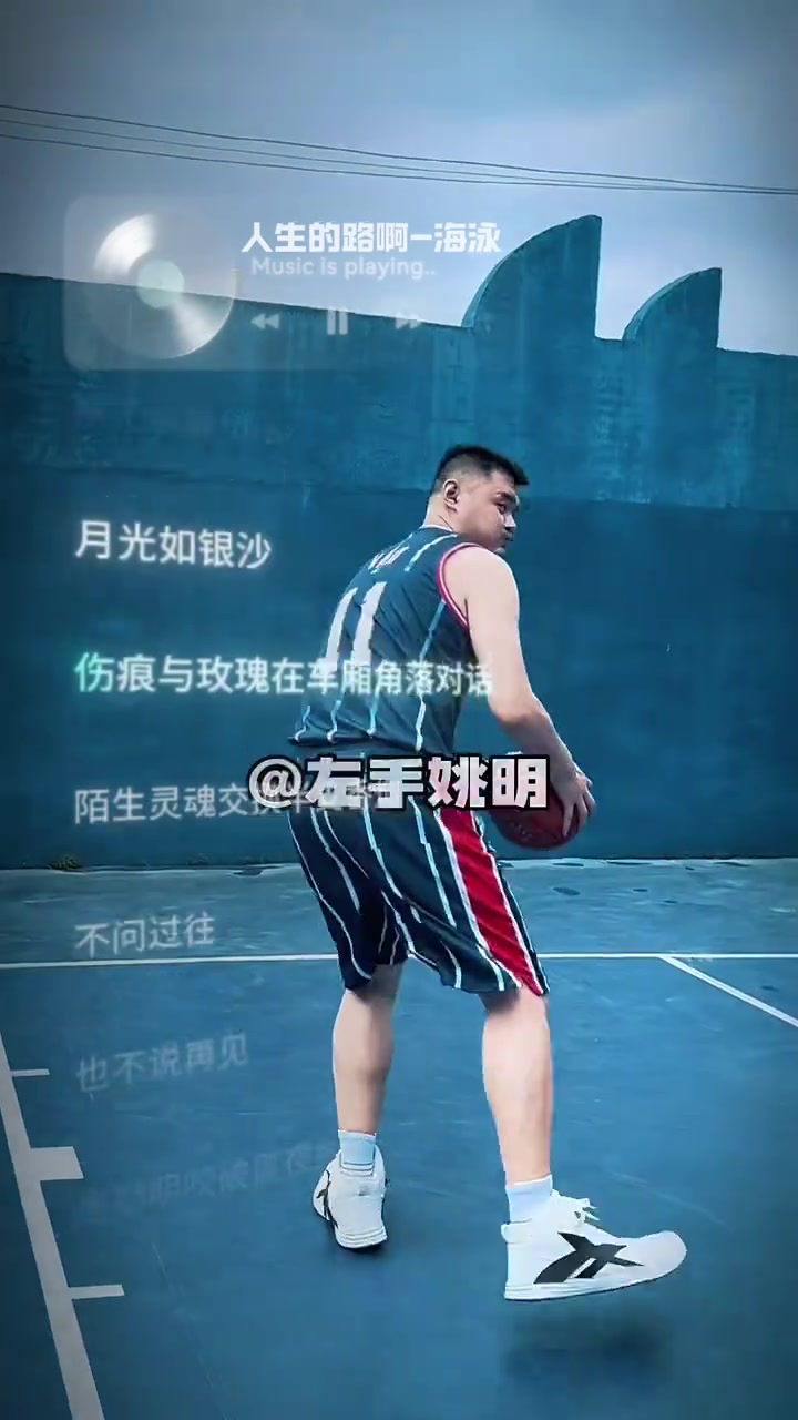 模仿帝陳挑戰(zhàn)張子宇的天賦能勝過姚明嗎 吧友們平行對(duì)比討論