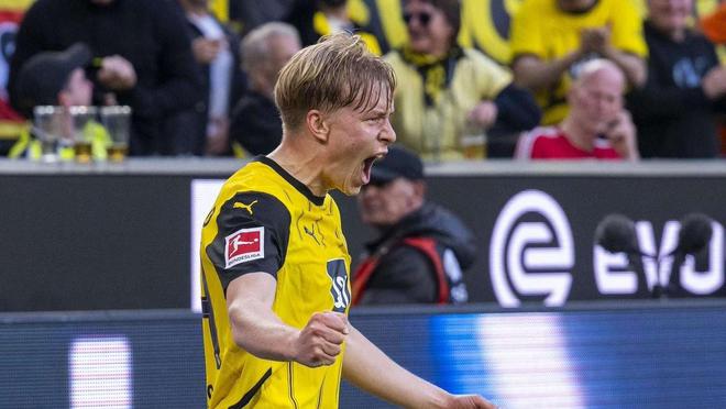 德甲邊衛(wèi)評級：世界級空缺，斯文松領(lǐng)銜國腳級表現(xiàn)。