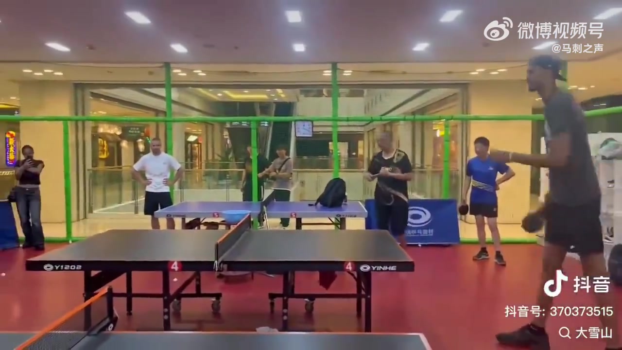 不是我說文班亞馬這乒乓球技術(shù)很多吧友都打不過他吧