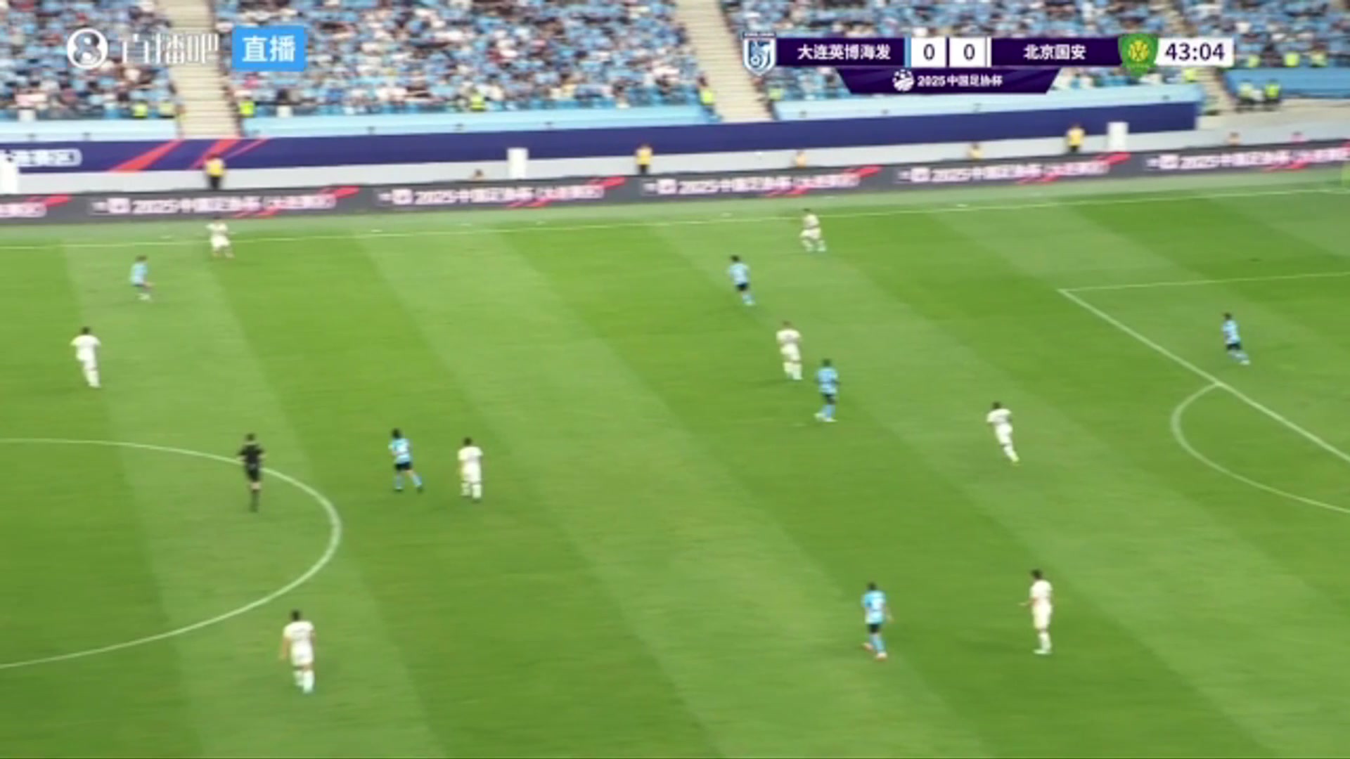 侯森出擊撞倒馬萊萊送點(diǎn)馬萊萊親自主罰點(diǎn)射破僵