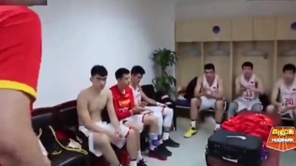 該說就要說杜鋒帶國家隊時怒斥陶漢林我不需要連續(xù)犯錯的人