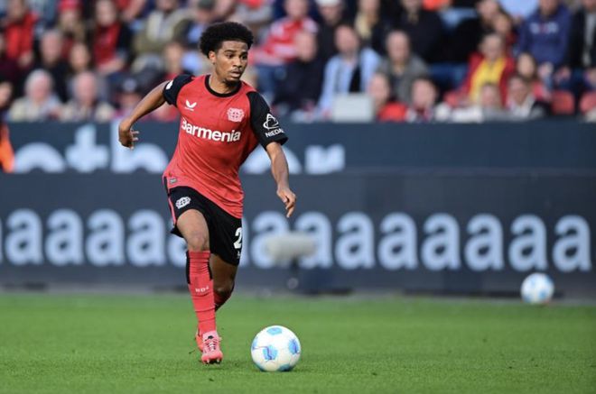 阿德利：阿隆索革新藥廠，滕哈格風(fēng)格與球隊契合。