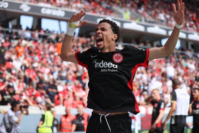 記者：利物浦法鷹將達(dá)埃基蒂克協(xié)議