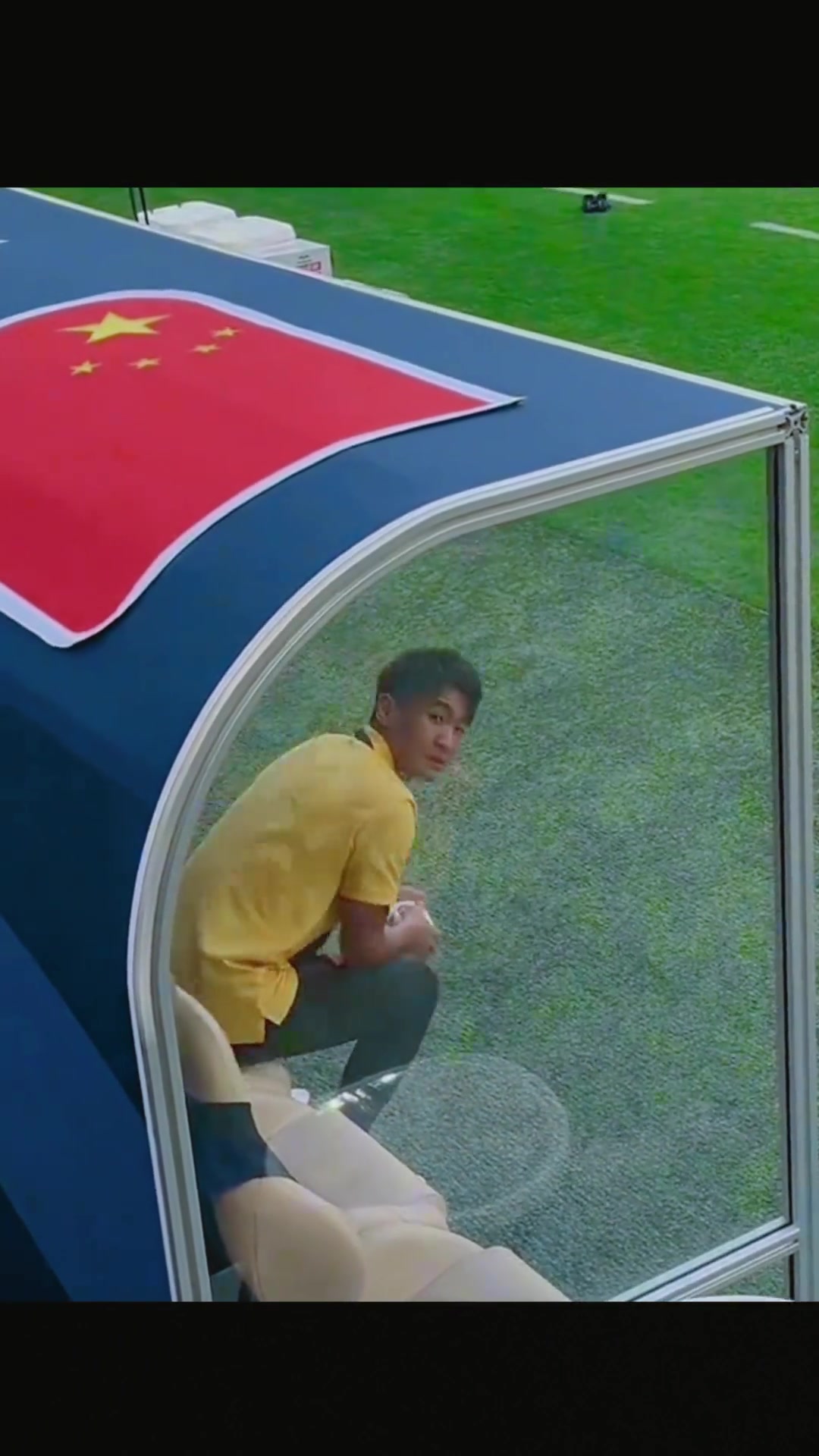 你這一聲韋世豪把豪哥都干懵了