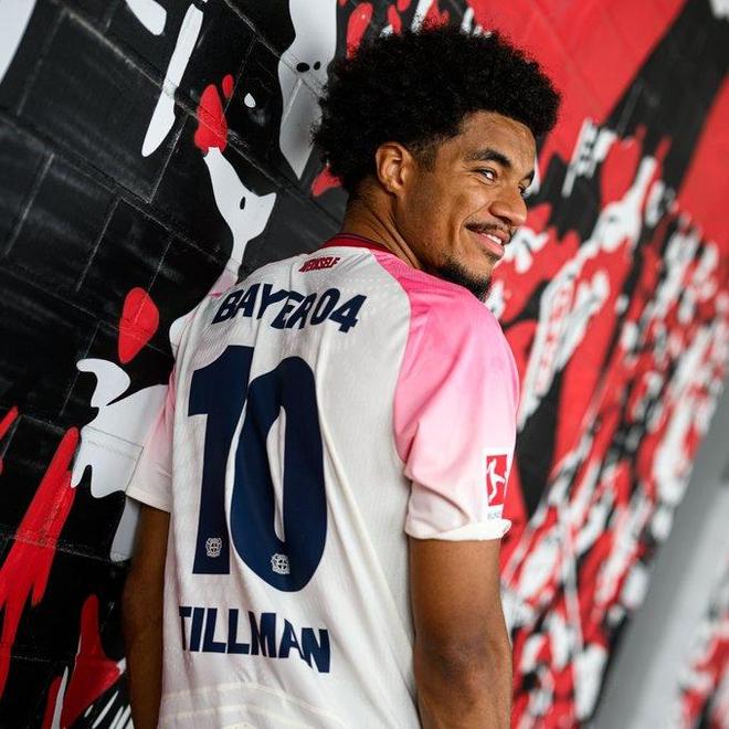 新援蒂爾曼受傷，滕哈赫：待觀察其復(fù)原情況，首秀時間未定。