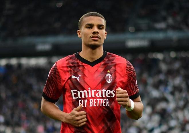 德天：紐卡佳夫全面協(xié)議，球隊(duì)談判報(bào)價(jià)3000萬(wàn)歐。