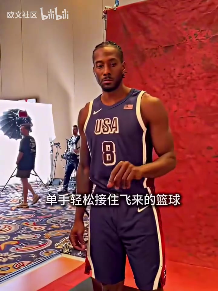 最后這動(dòng)作太逗了直觀感受小卡的大手手大就是可以為所欲為