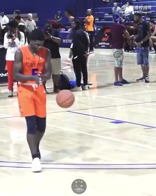 愛(ài)德華茲大學(xué)時(shí)期這表現(xiàn)妥妥的狀元秀啊