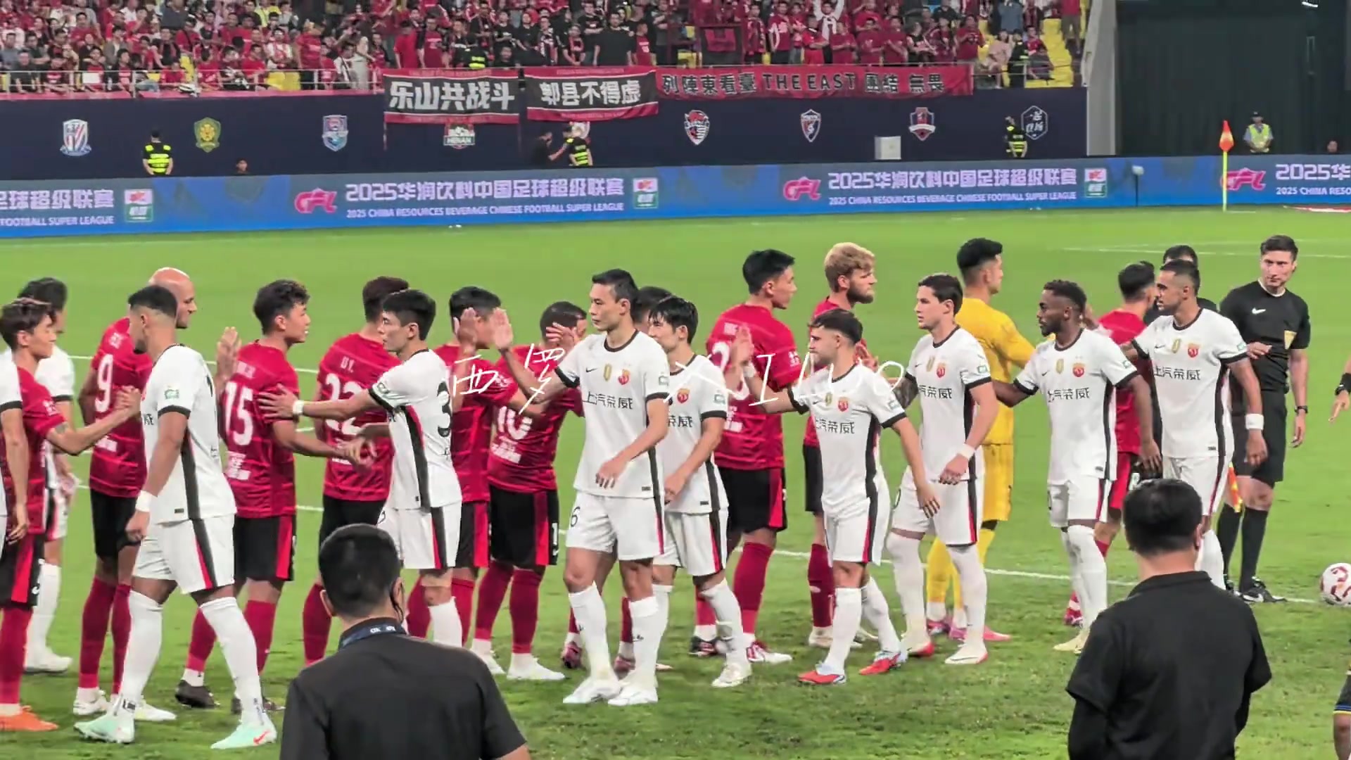 驚 蔣光太賽前竟偷襲國家隊(duì)隊(duì)友