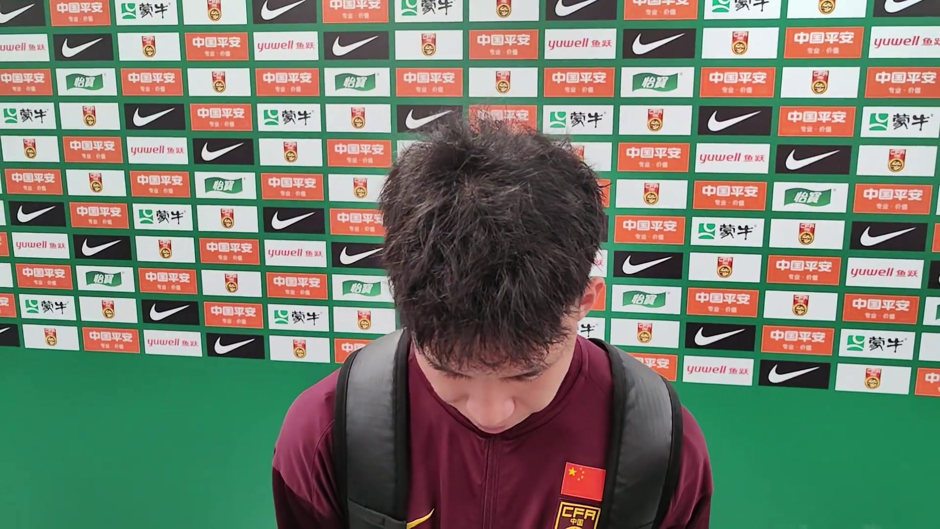 王鈺棟出線(xiàn)比什么都重要安東尼奧很高興賽后在更衣室很瘋狂