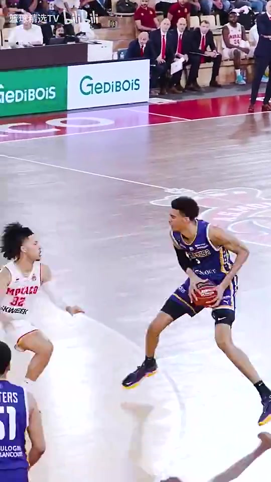 法國蜘蛛人文班當(dāng)時震驚全世界的最恐怖的一球