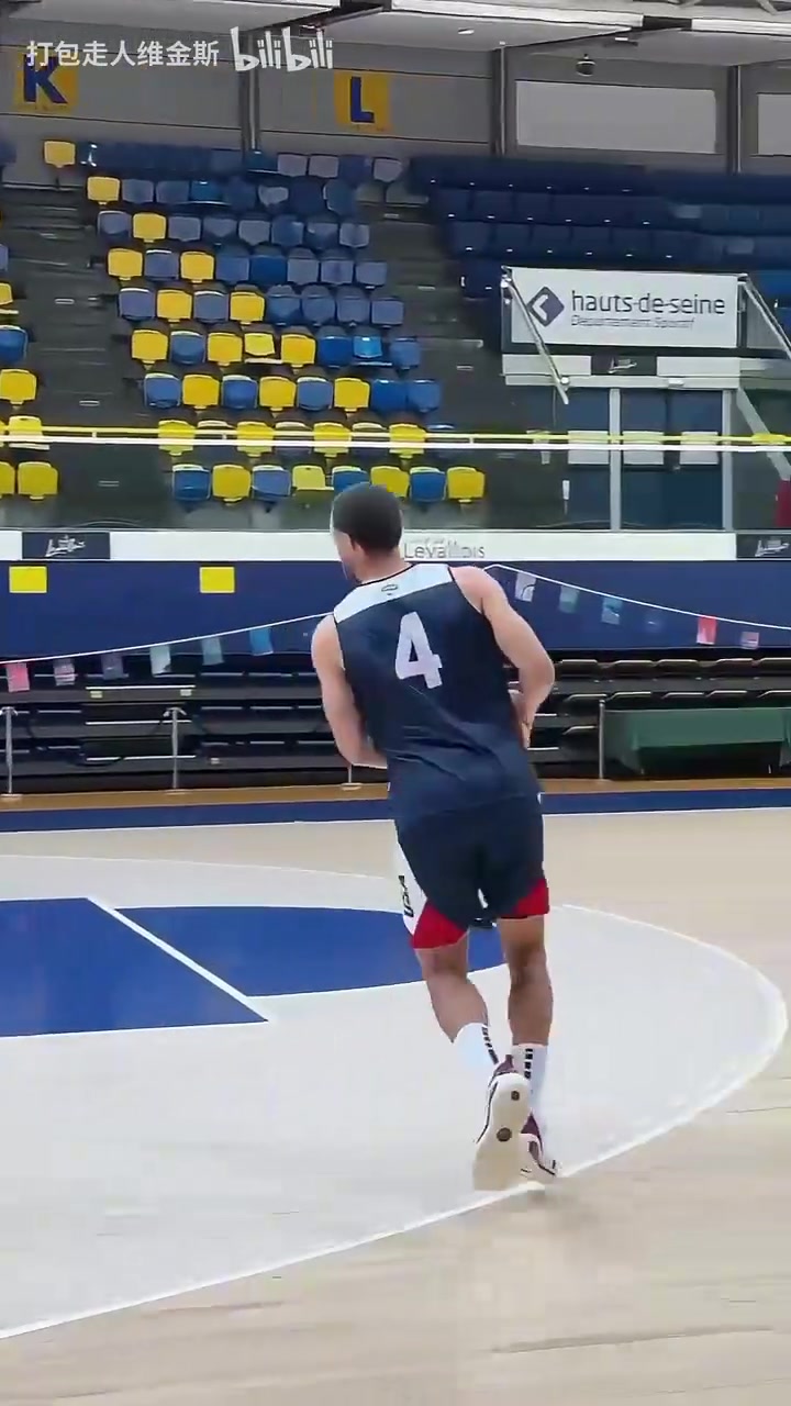 哥幾個(gè)真的都很開(kāi)心啊回顧去年美國(guó)男籃的日常訓(xùn)練