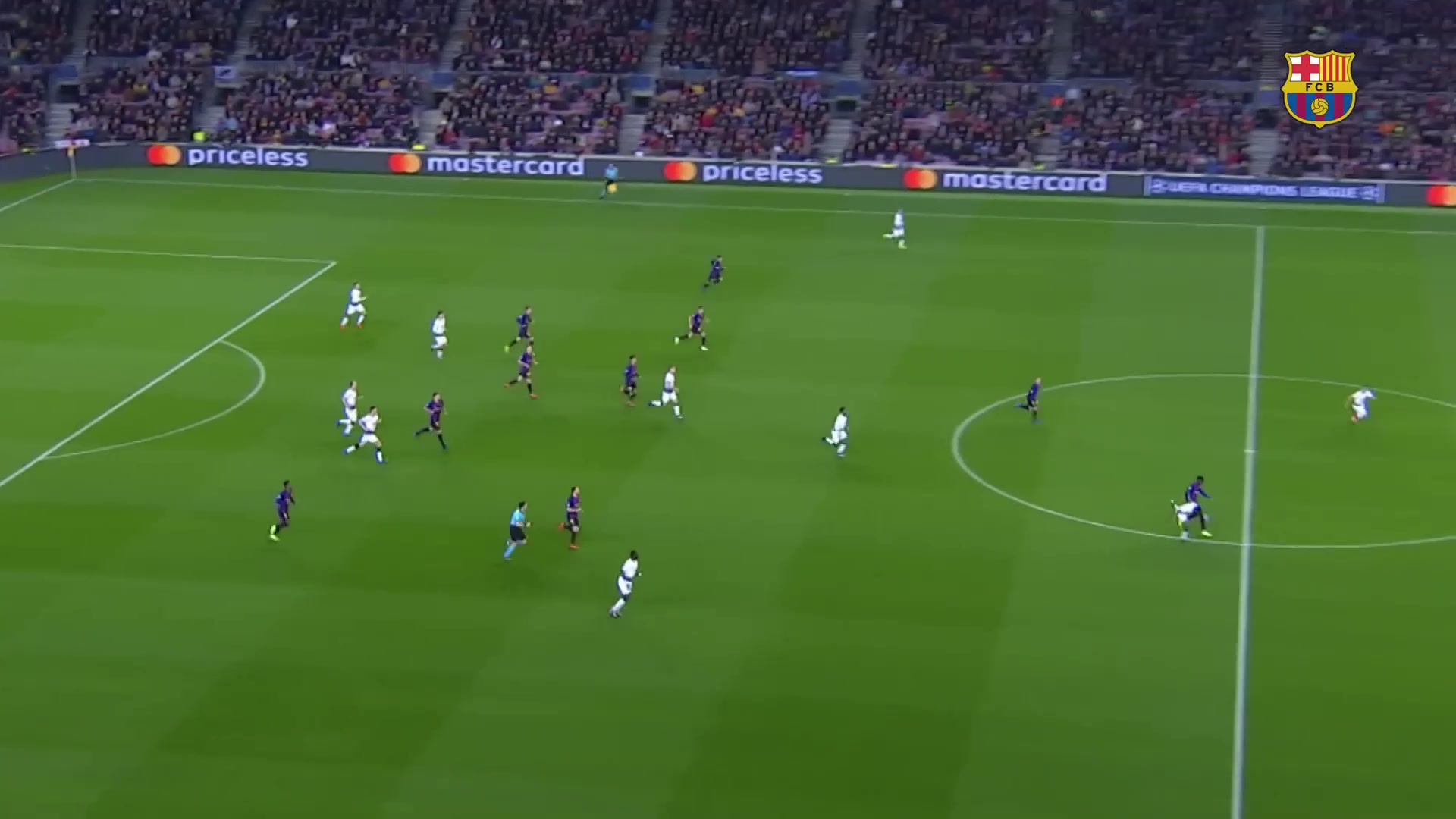 登貝萊巴薩生涯天賦拉滿的一球中場(chǎng)斷球神級(jí)一條龍奔襲戲耍破門(mén)