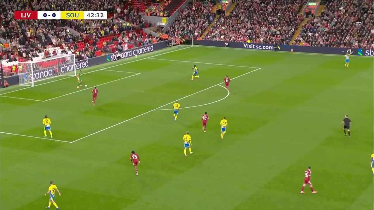 1.44億歐新援處子球伊薩克推射破門滑跪慶祝基耶薩斷球送助攻