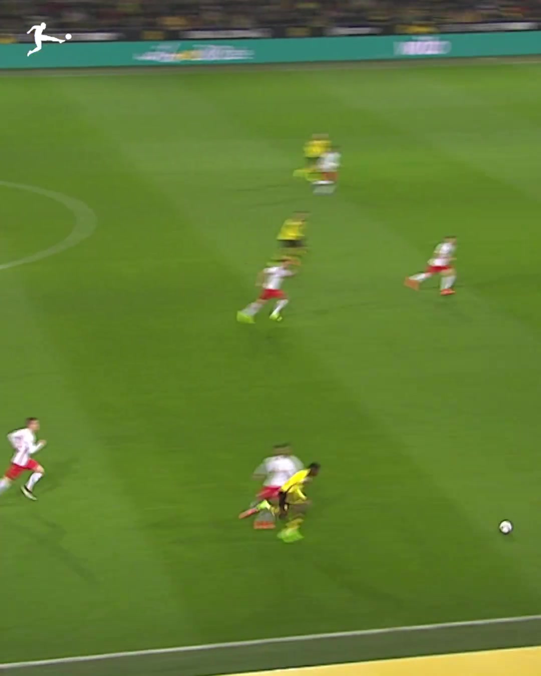 20歲登貝萊天秀助攻美羊羊這就是巴薩愿意1.5億引進(jìn)的原因