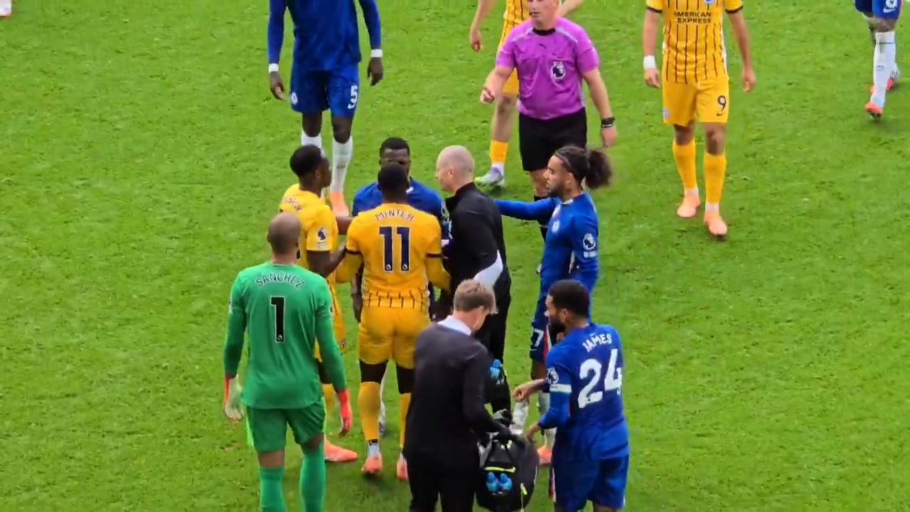 爆了凱塞多疑似故意打人英超聯(lián)盟會介入調(diào)查嗎