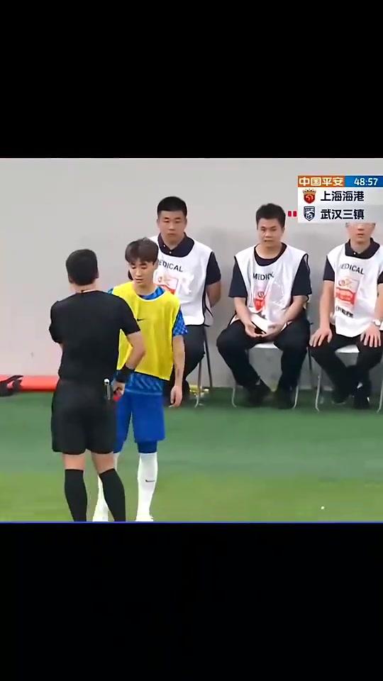 韋世豪給我紅牌馬寧我C馬寧記住我才是主角