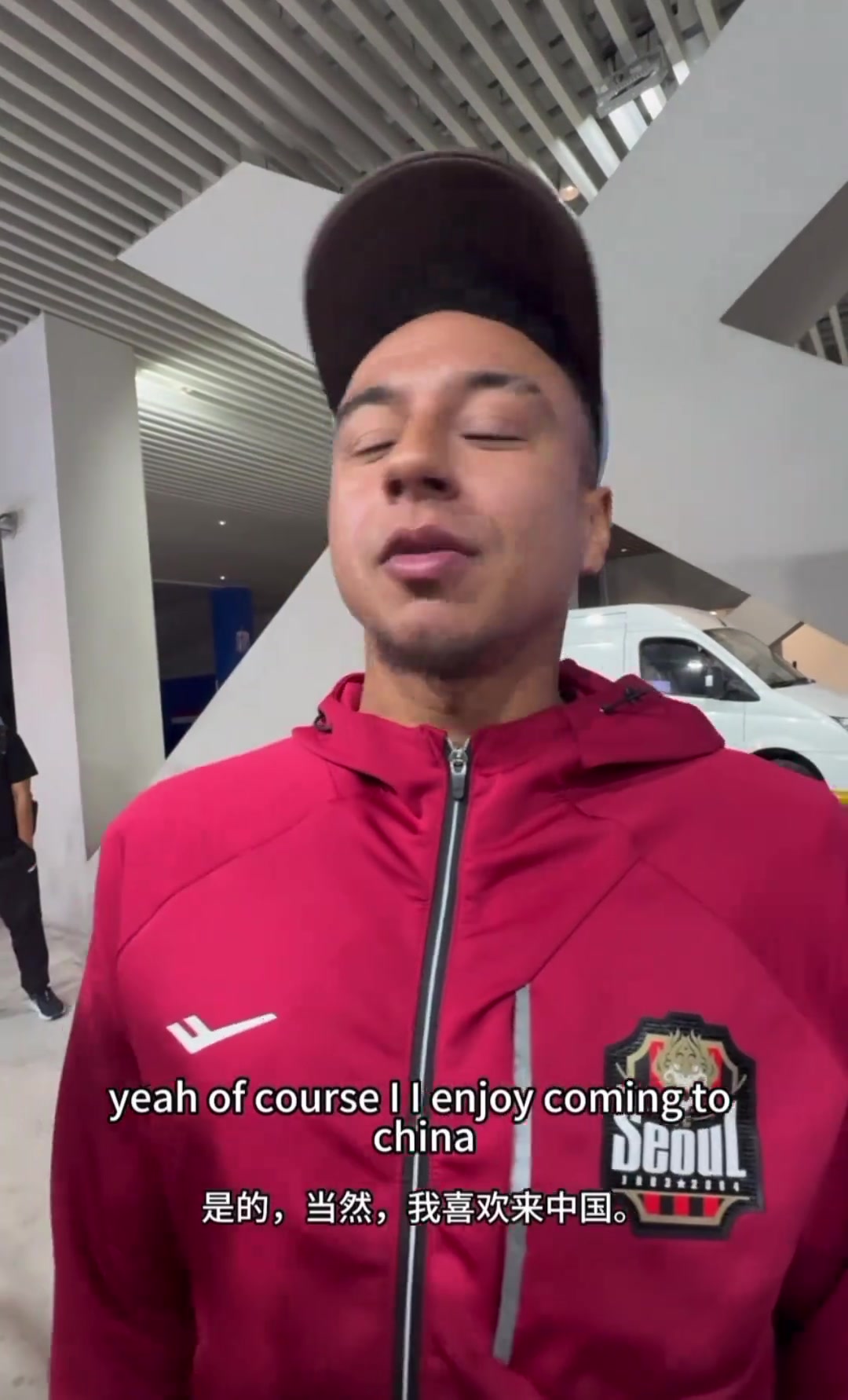 不上網(wǎng)就難受林加德我喜歡來(lái)中國(guó)但酒店wifi壞了