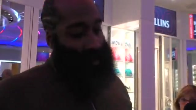 快船下半場調整迅速哈登我們回看了錄像然后改變了策略