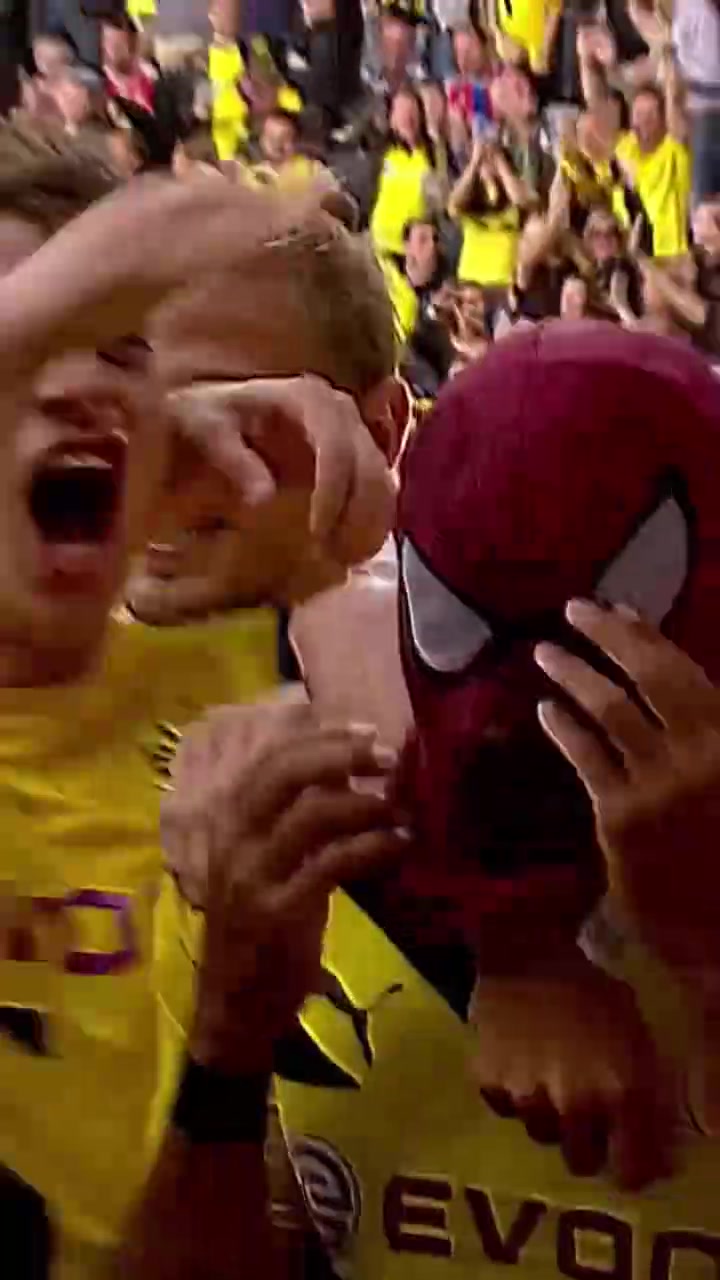 誰是慶祝之王多特蒙德球員慶祝動作合集美羊羊名場面太多了