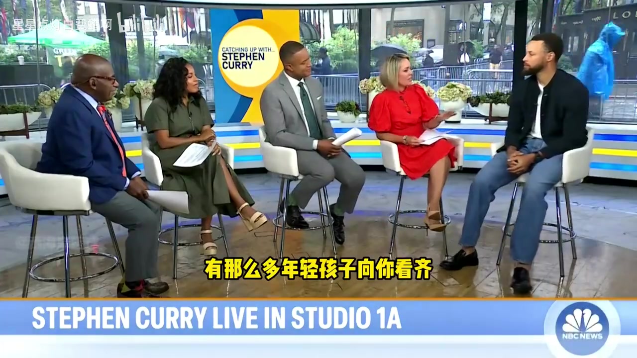 庫里此前當今時代是NBA歷史上技術最精湛的射程占據(jù)了主導