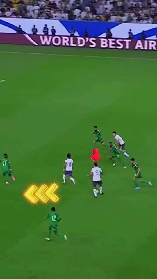 令人遺憾如果張玉寧這球傳好了國(guó)足本有機(jī)會(huì)取得領(lǐng)先