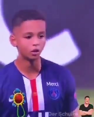 誰最可愛網(wǎng)友當(dāng)年惡搞兒童版歐冠決賽拜仁vs巴黎